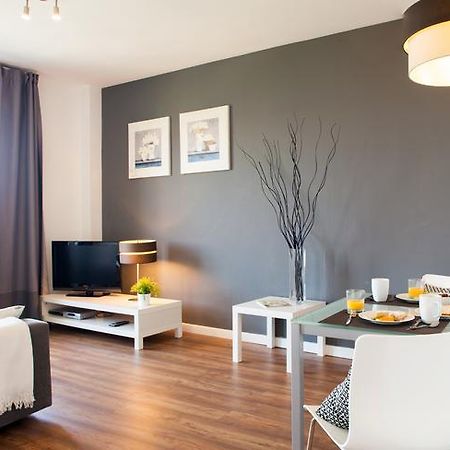 Feelathome Poblenou Beach Apartments Barcelona Exterior photo