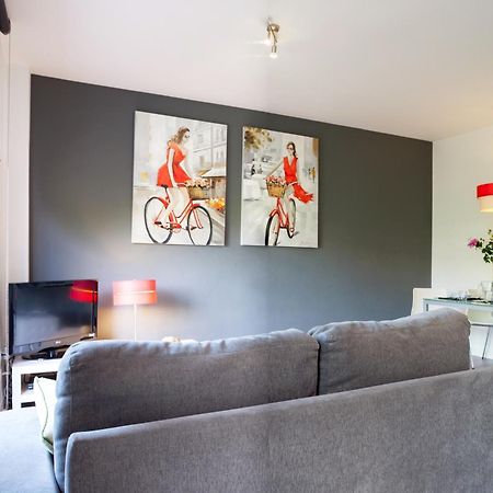 Feelathome Poblenou Beach Apartments Barcelona Room photo