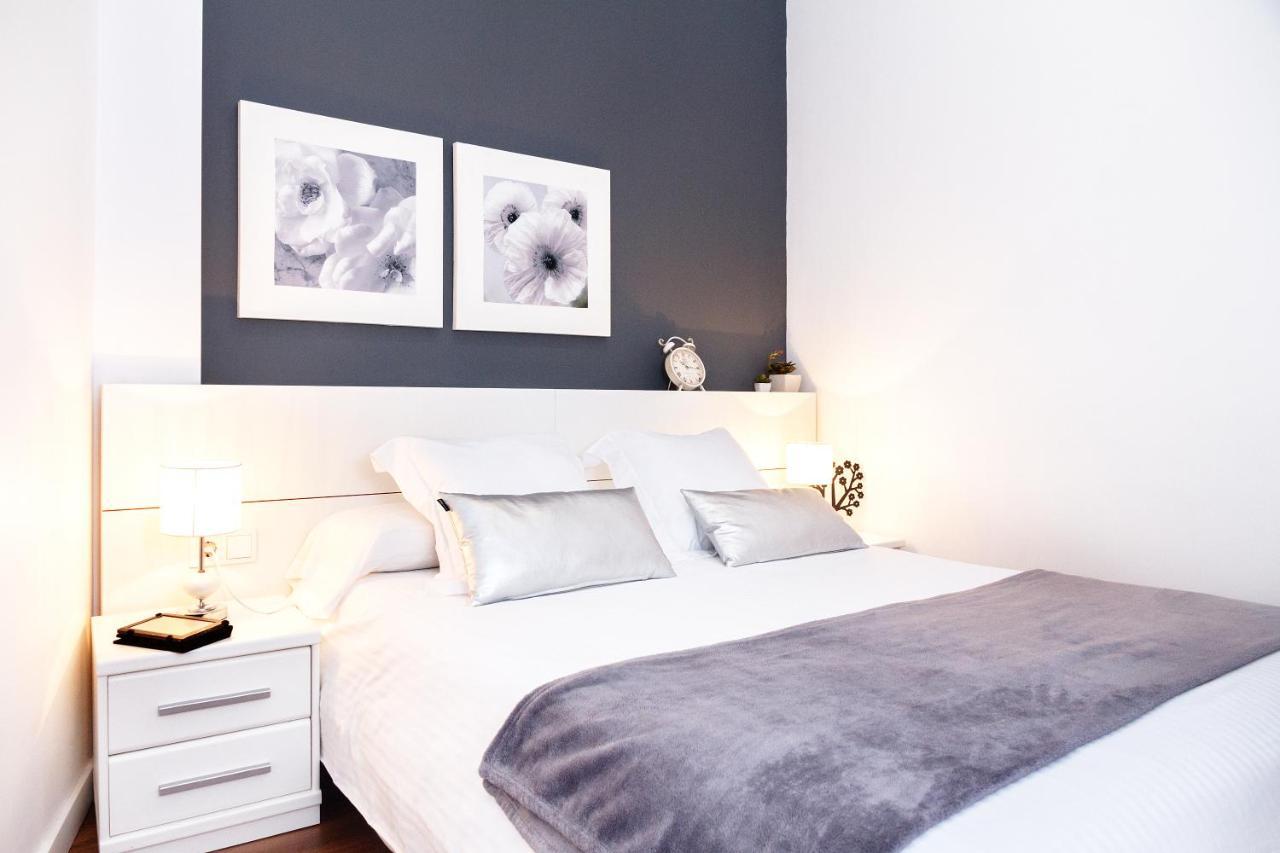 Feelathome Poblenou Beach Apartments Barcelona Exterior photo